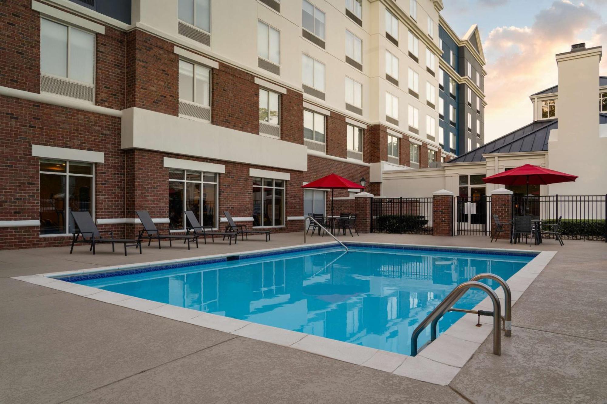 Hilton Garden Inn Rock Hill Bagian luar foto